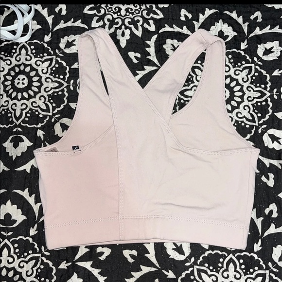 Gymshark sports bra - Picture 2 of 4